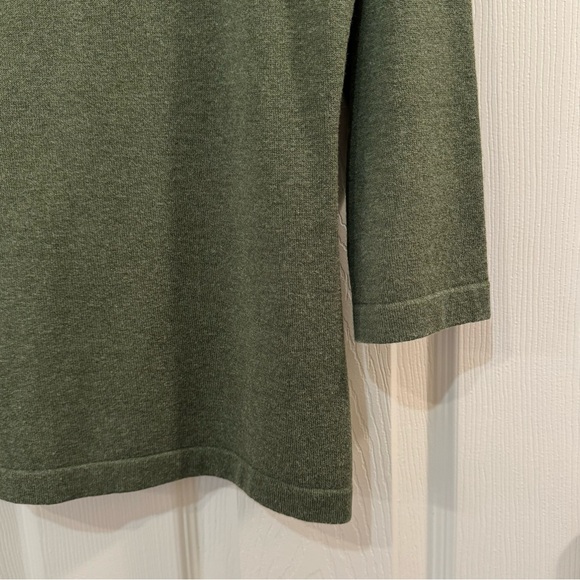 Banana Republic Olive Green Crew Neck Sweater - Picture 10 of 11